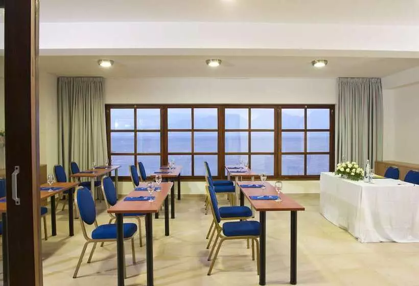 בית מלון כפרי Miramare Resort & Spa