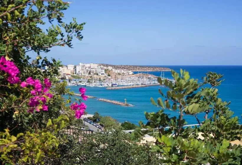 בית מלון כפרי Miramare Resort & Spa