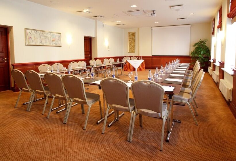 Monika Centrum Hotels