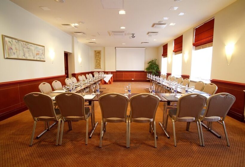 Monika Centrum Hotels