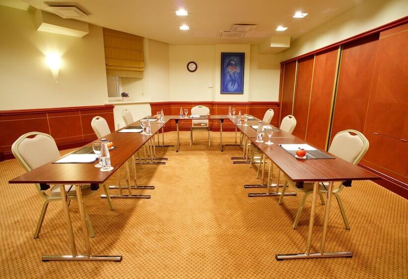 Monika Centrum Hotels