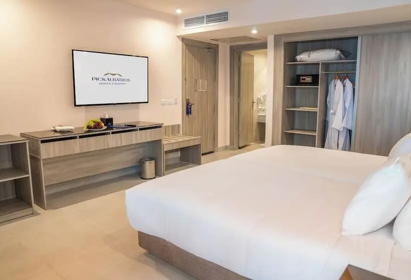 هتل Pickalbatros Royal Grand Sharm Adults Friendly 16 Years Plus