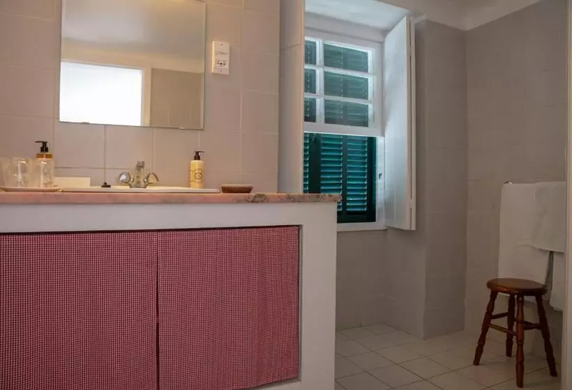 בית מלון כפרי Quinta Das Buganvilias