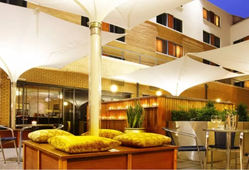 酒店 The Croke Park