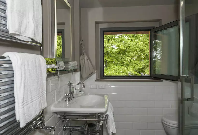 UNAHOTELS Palazzo Mannaioni Toscana