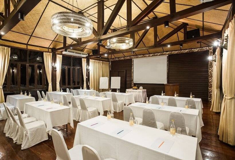 渡假胜地  Jirung Health Village