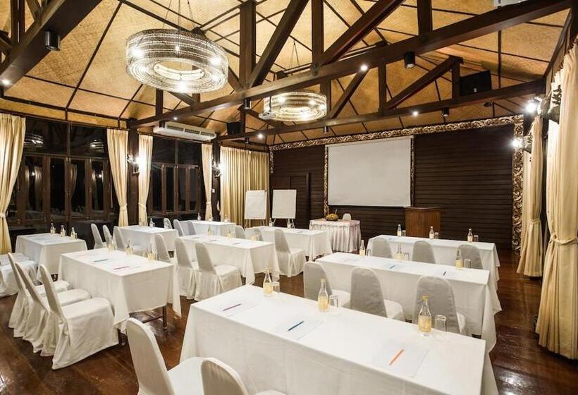 渡假胜地  Jirung Health Village