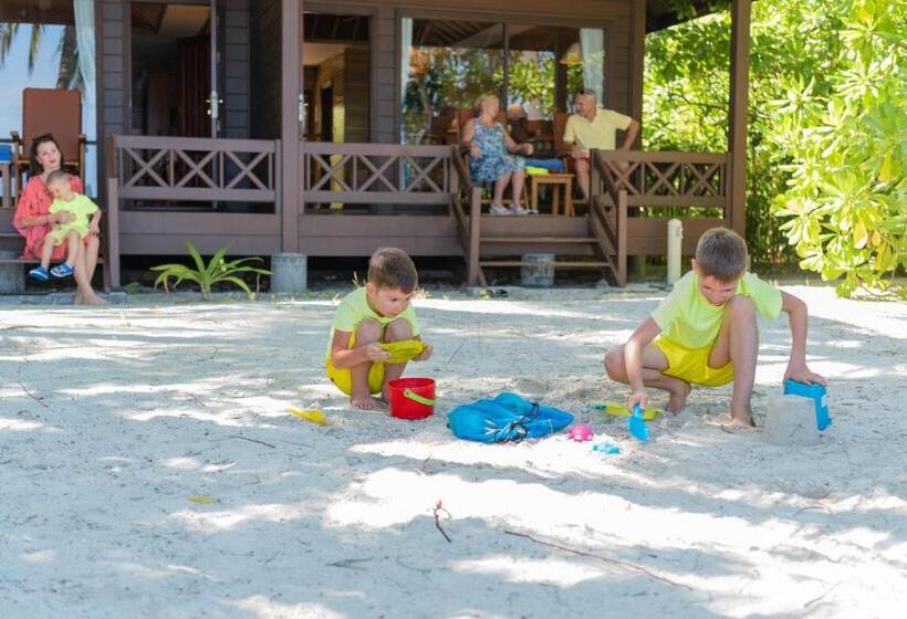 Royal Island Resort & Spa