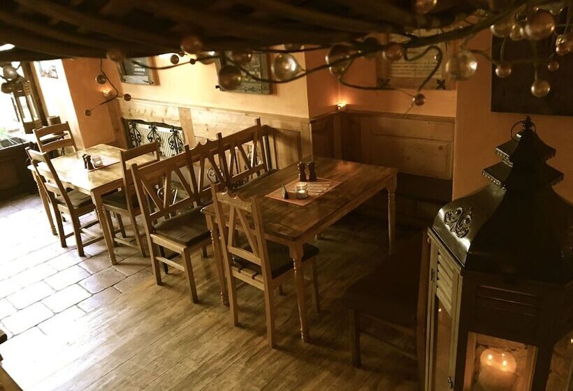 هتل Pension & Restaurant Atmosfera