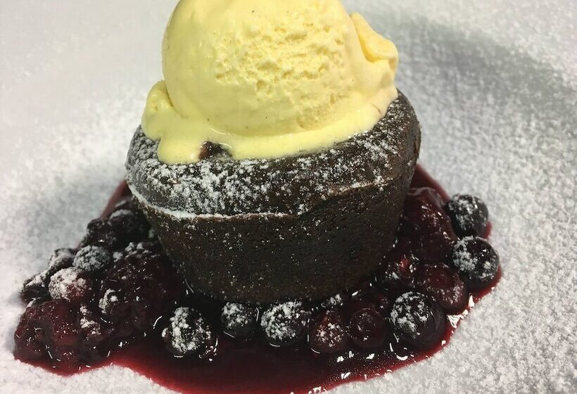 هتل Pension & Restaurant Atmosfera