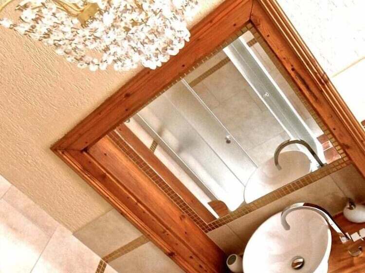 هتل Pension & Restaurant Atmosfera