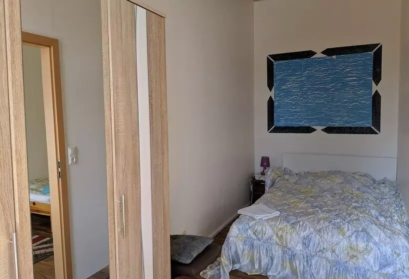 هتل Abdalla Apartments