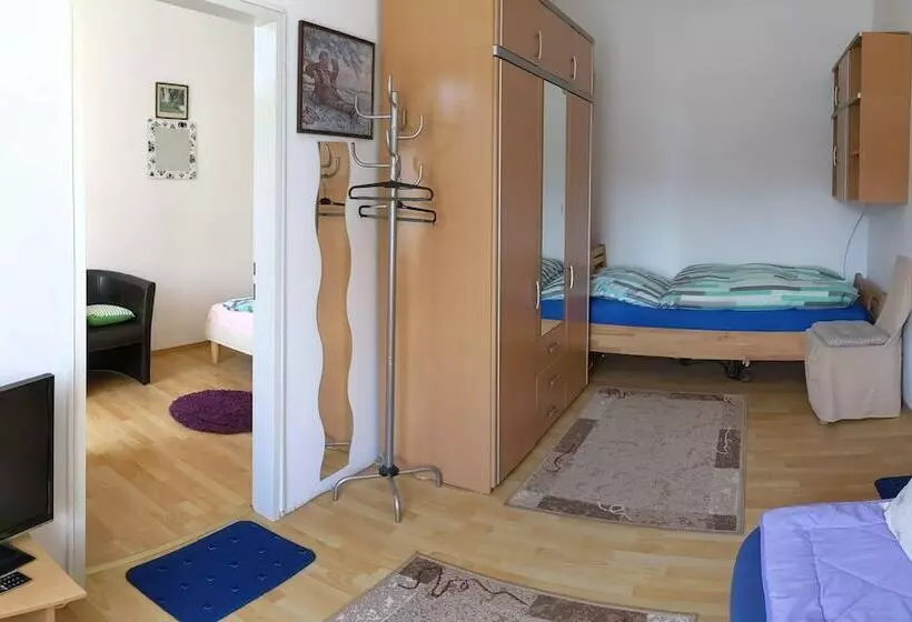 هتل Abdalla Apartments