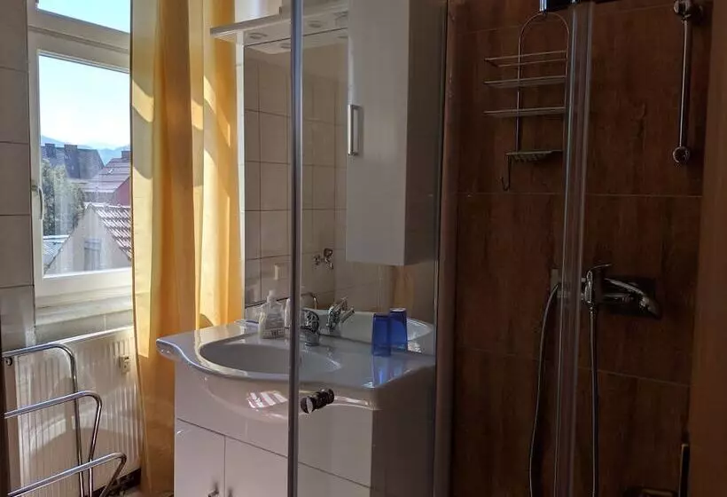 هتل Abdalla Apartments