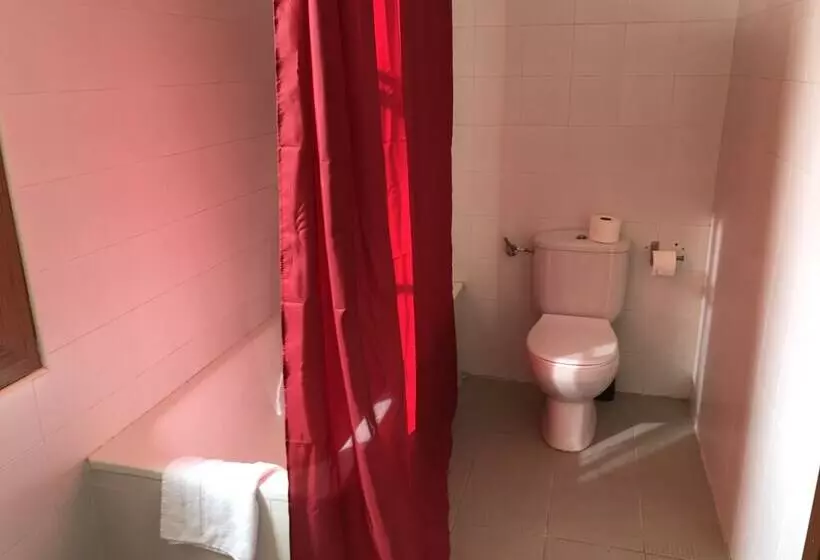 Albergue Pirenarium Hostel