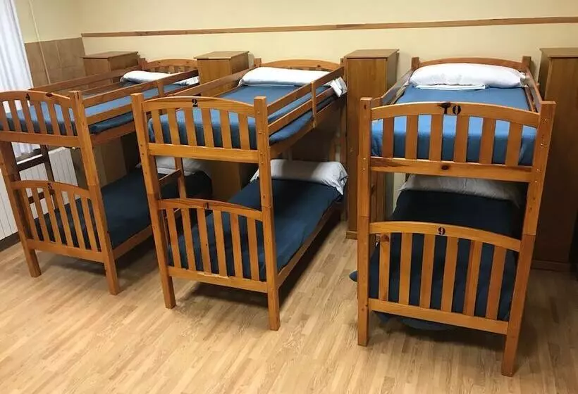 Albergue Pirenarium Hostel