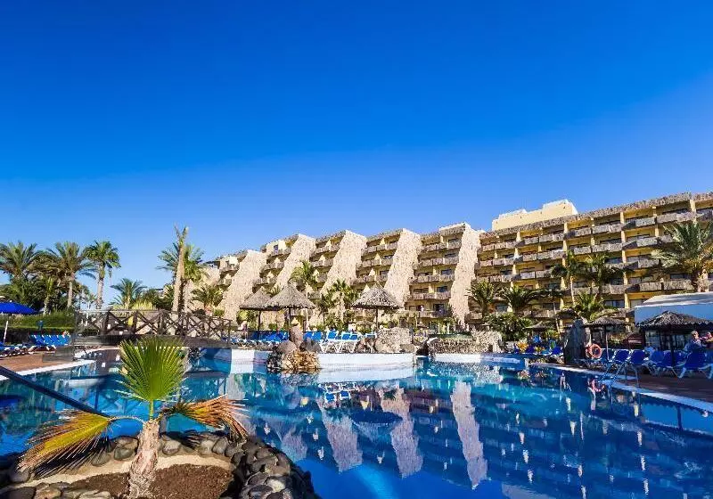 Apartamentos Bluebay Beach Club