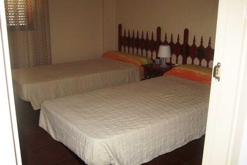 Apartamentos Marina Sant Jordi