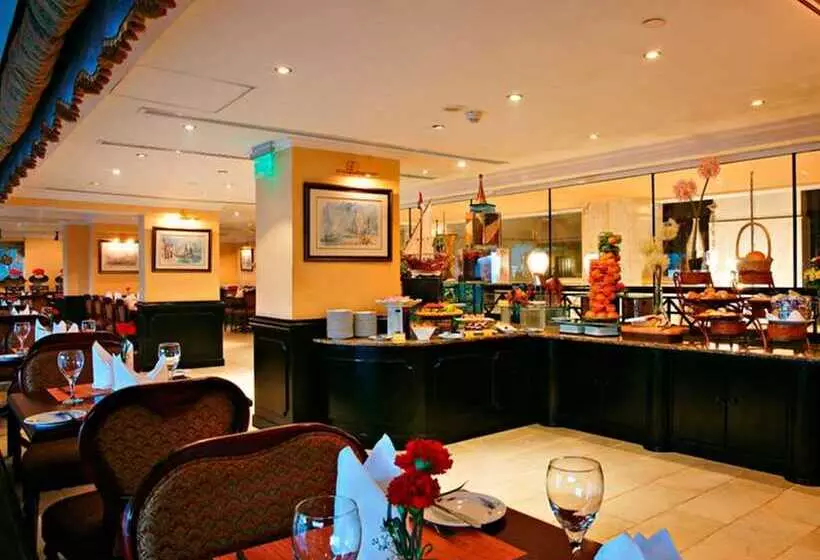 Arabian Courtyard Hotel & Spa