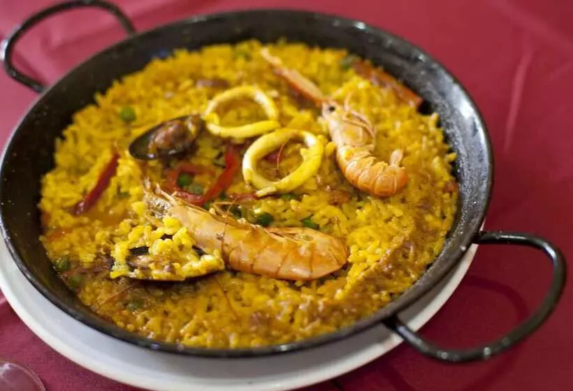 Отель Ciutat De Sant Adria