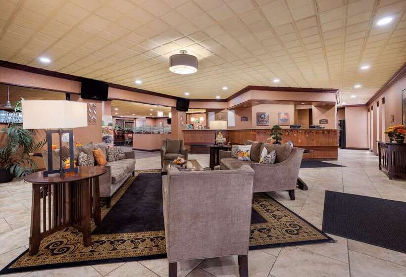 ホテル Quality Inn And Suites Fairgrounds   Syracuse