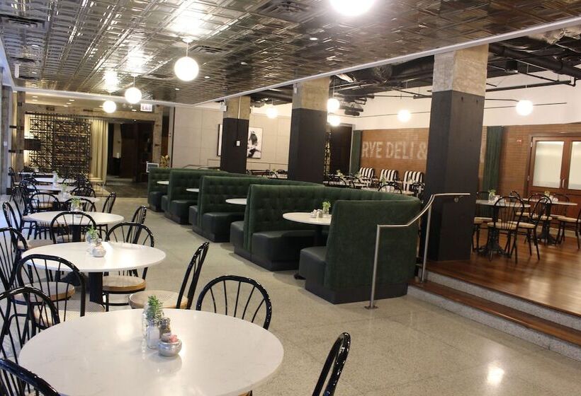 בית מלון כפרי Crowne Plaza   Chicago West Loop, An Ihg