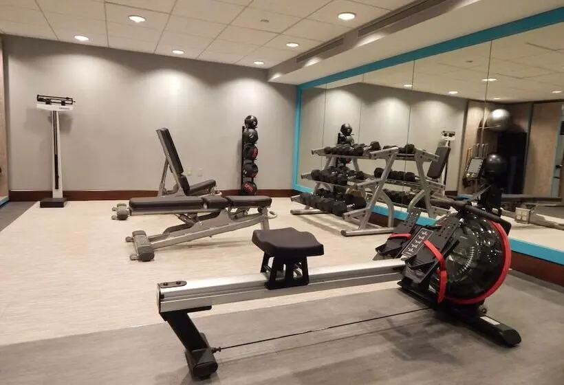 هتل Crowne Plaza   Chicago West Loop, An Ihg