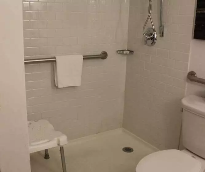 هتل Crowne Plaza   Chicago West Loop, An Ihg