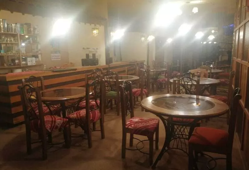 ホテル Embajador Puno