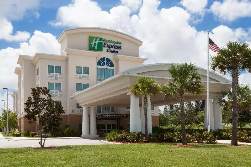 Holiday Inn Express Hotel & Suites Fort Pierce West, An Ihg