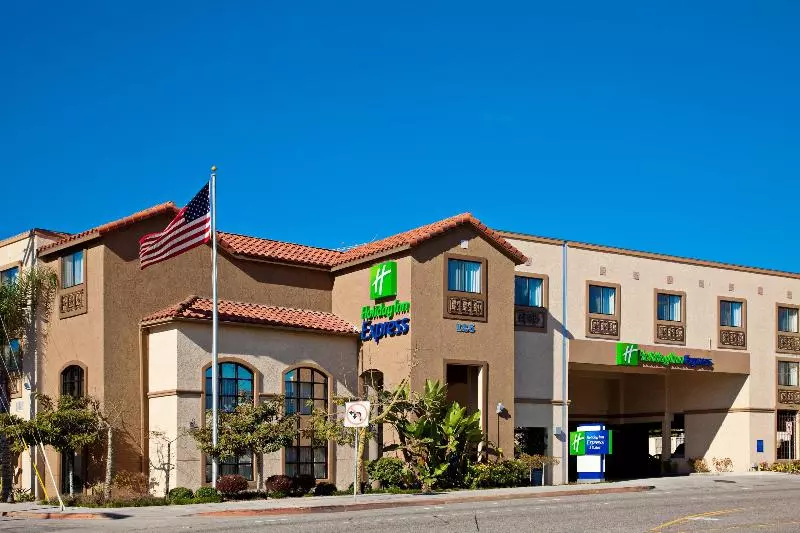 Holiday Inn Express Hotel & Suites Hermosa Beach, An Ihg