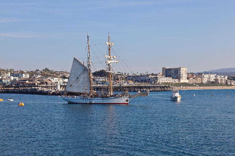 Holiday Inn Express Hotel & Suites Hermosa Beach, An Ihg