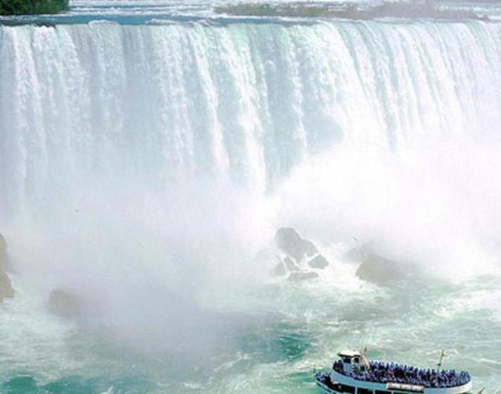 ホテル Holiday Inn Express & Suites Buffalo Airport, An Ihg