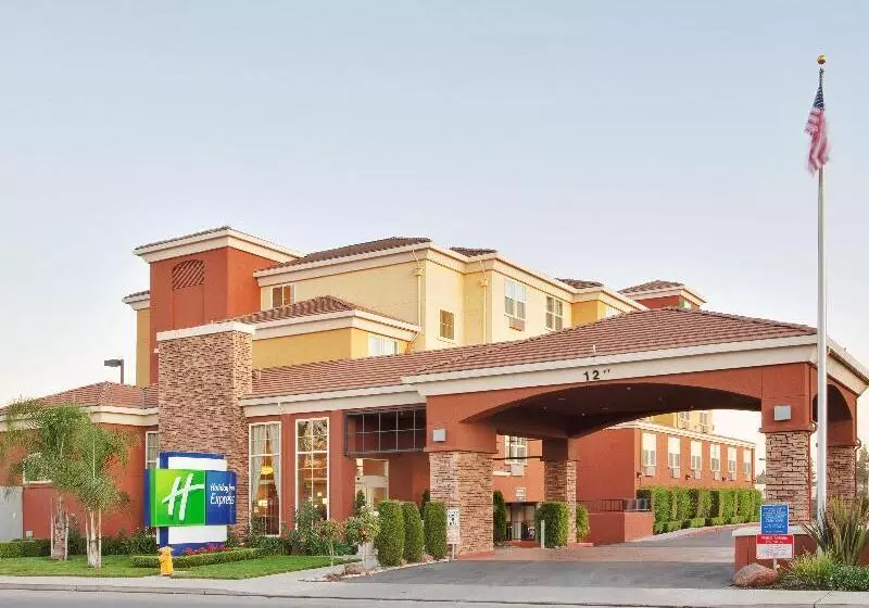 ホテル Holiday Inn Express  West Sacramento, An Ihg