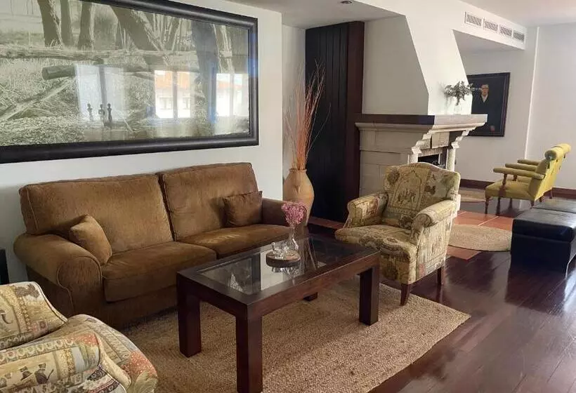 Hosteria De Torazo Nature Hotel & Spa