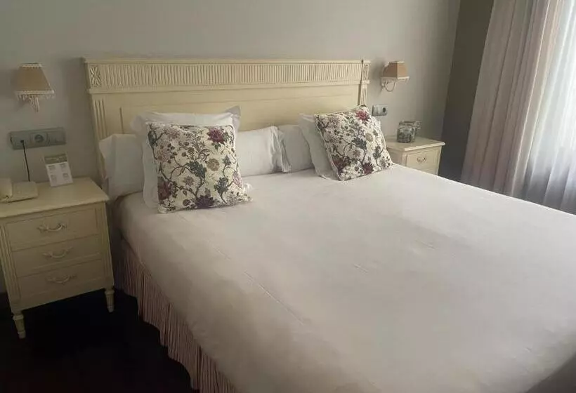 Hosteria De Torazo Nature Hotel & Spa