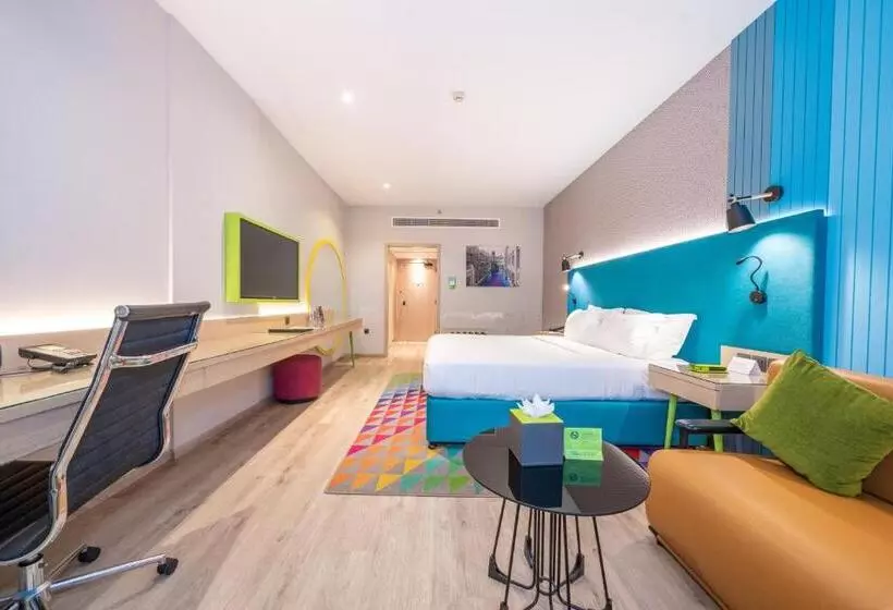 هتل La Quinta By Wyndham Dubai Jumeirah