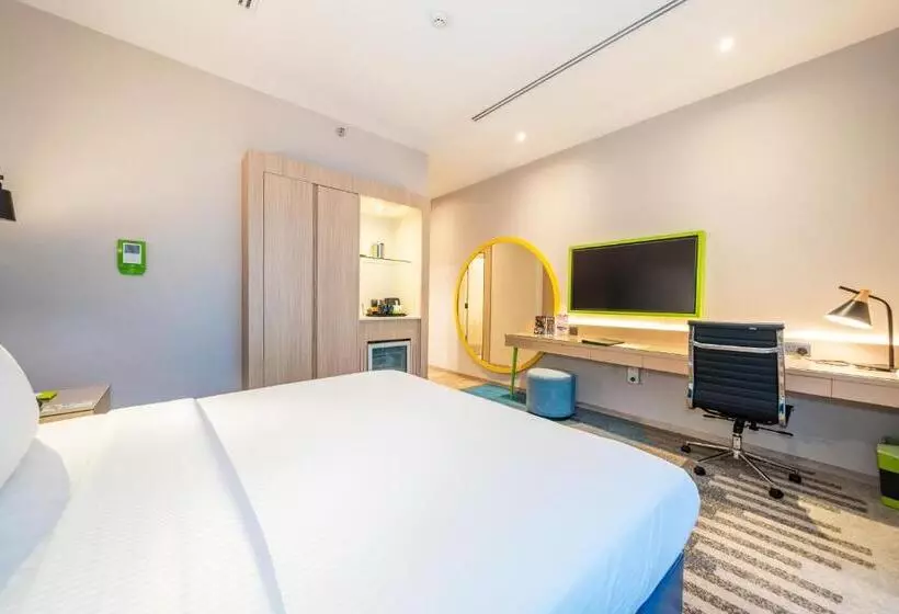 هتل La Quinta By Wyndham Dubai Jumeirah