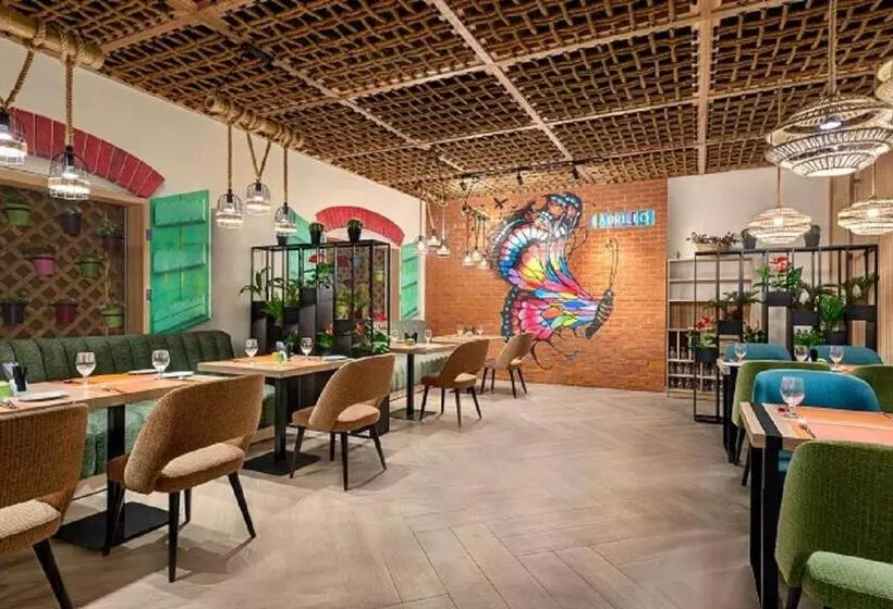 هتل La Quinta By Wyndham Dubai Jumeirah
