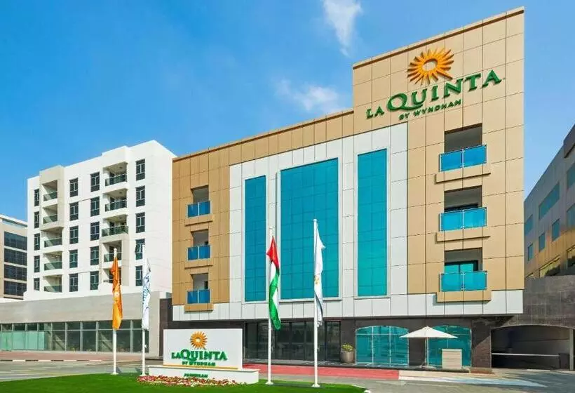 هتل La Quinta By Wyndham Dubai Jumeirah