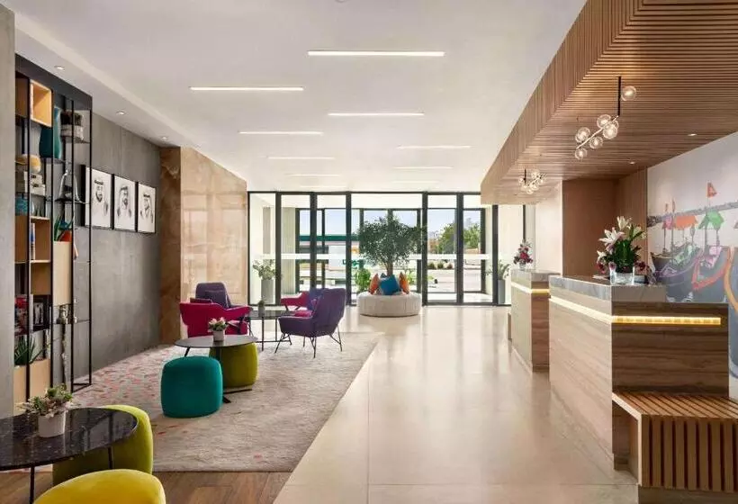 هتل La Quinta By Wyndham Dubai Jumeirah