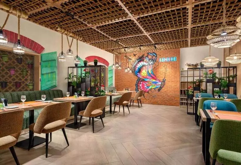 هتل La Quinta By Wyndham Dubai Jumeirah