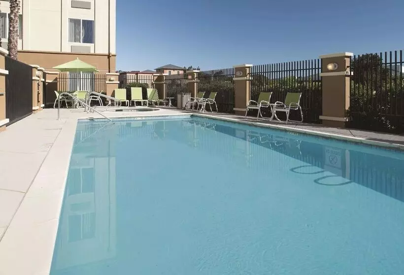 酒店 La Quinta By Wyndham Fairfield   Napa Valley