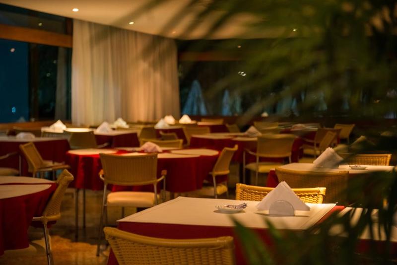 Отель Marulhos Suítes Resort By Mai