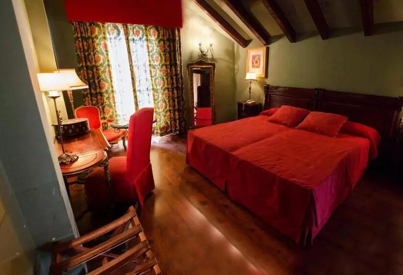 בית מלון כפרי Montelirio