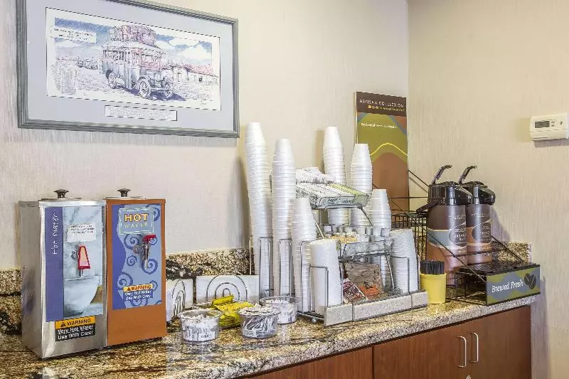 酒店 Oasis Inn And Suites Joshua Tree 29 Palms