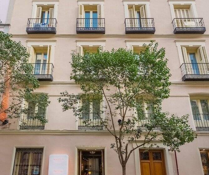 هتل Room Mate Mario