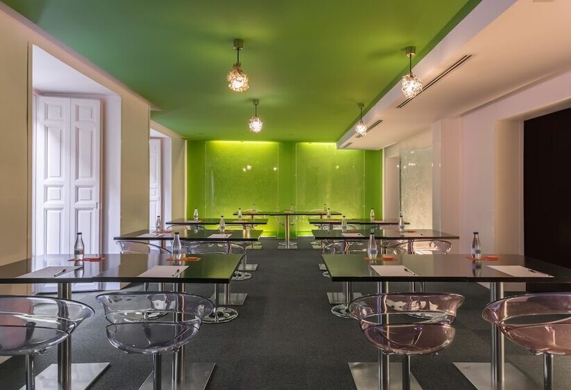 هتل Room Mate Mario