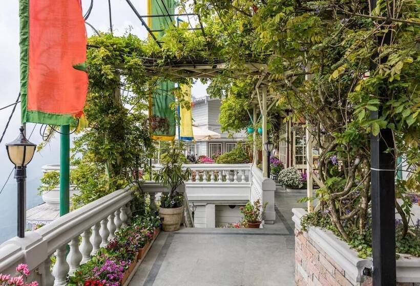Hotell Udaan Dekeling Resort Darjeeling