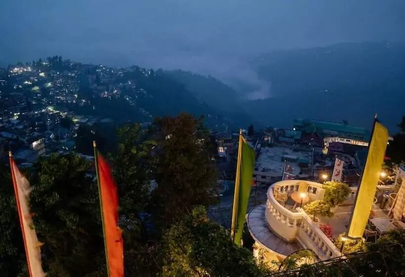 ホテル Udaan Dekeling Resort Darjeeling